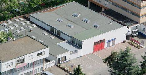 Luftaufnahme vom Firmengebäude von Schilder Buhl